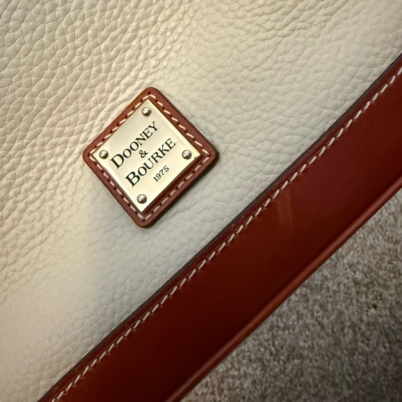 Dooney & Bourke pebble grain satchel